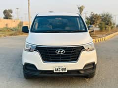 Hyundai Grand Starex 2021