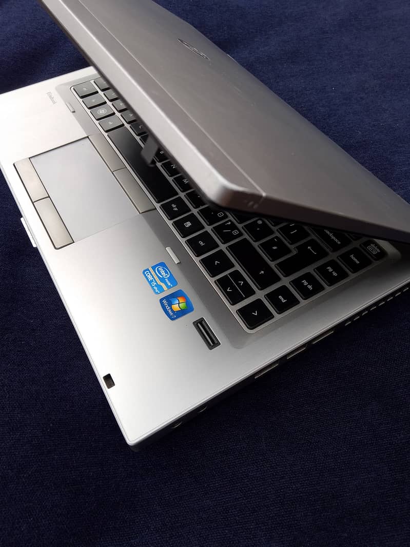 HP EliteBook 8460p 2