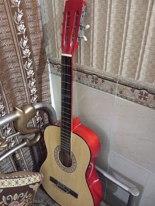 Acoustic Guitar (condition 9/10) 0