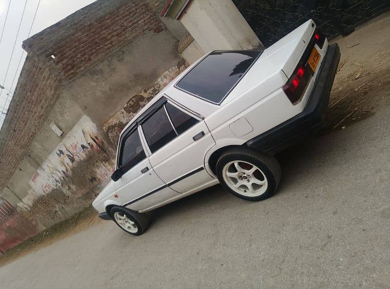 Nissan Sunny 1986 0