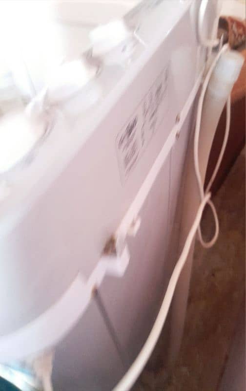 Super Asia washing machine model. SA. 240 7