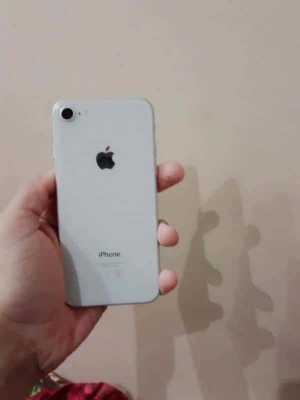 iphone 8 non pta 64gb white color all okay 0