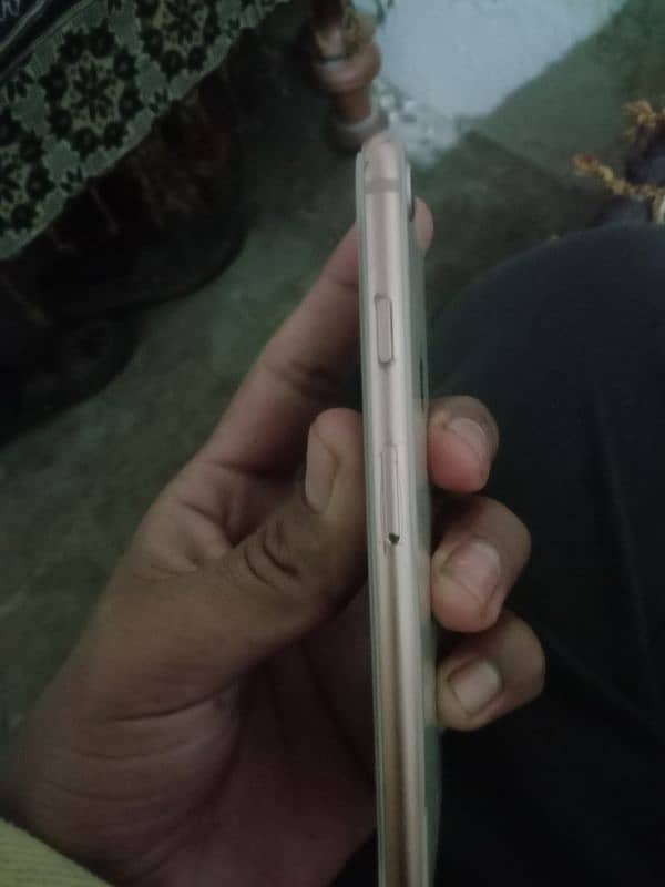 iPhone 8 non pta 3