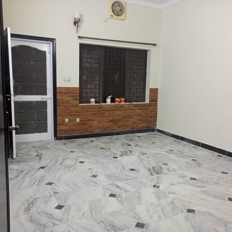 3 BEDROOMS UPPER PORTION IS AVAILABLE FOR RENT IN I-8 ISLAMABAD. 3