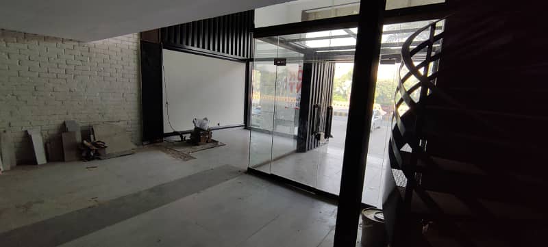 8 Marla Ground and basement shop for rent 4