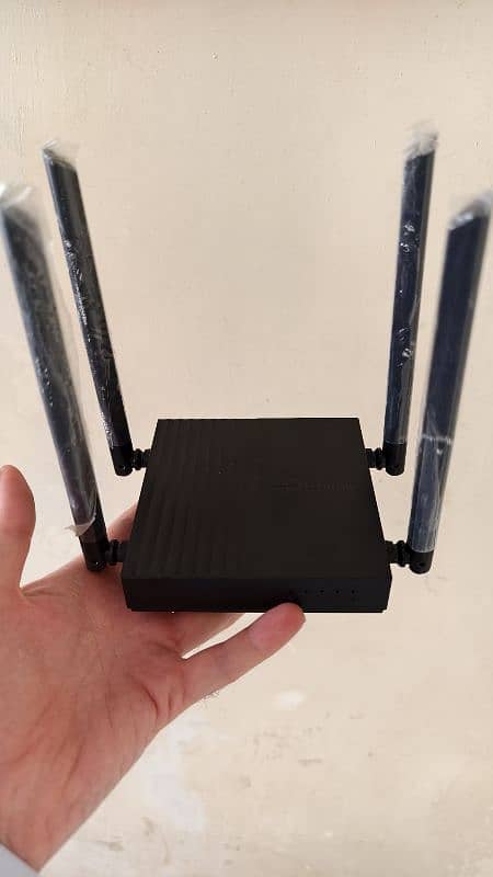 TP-Link Archer C64 MU-MIMO WIFI Router 1