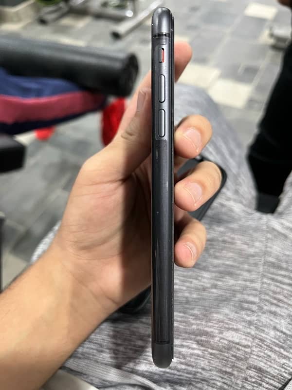 iPhone 11 - 64 gb - Non pta JV 5