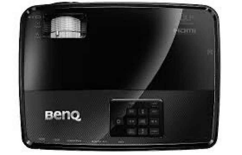 Benq projector model MS517 1