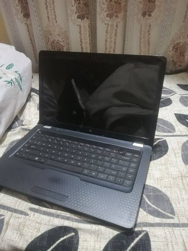 hp G62 CORE i3 FIRST GENERATION 4