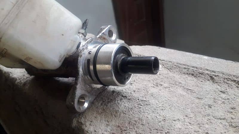 Brake booster cylinder 5