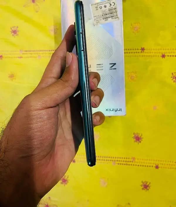 Infinix Zero 8 with box 2