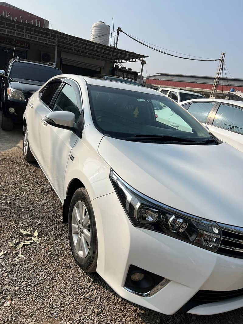 Toyota Corolla Altis Grande 2015 0