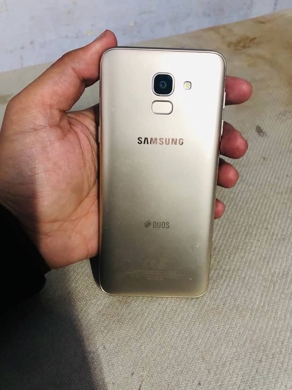 samsung j6 3/32 Good Condition 0