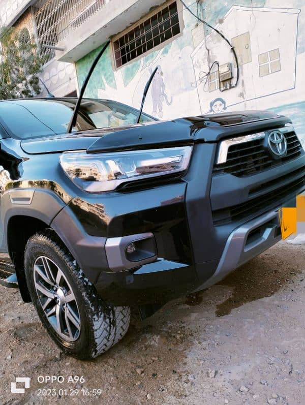 Toyota Hilux 2021 (0331-0329767) 1