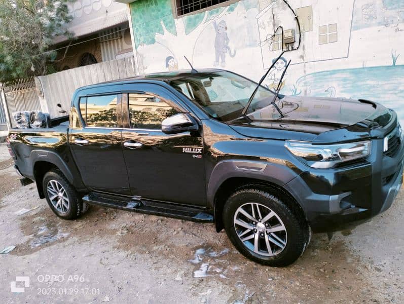 Toyota Hilux 2021 (0331-0329767) 18