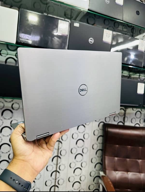 Dell 7400 2 in 1 | Core i5-8th gen | 8/256 SSD touch+360 1