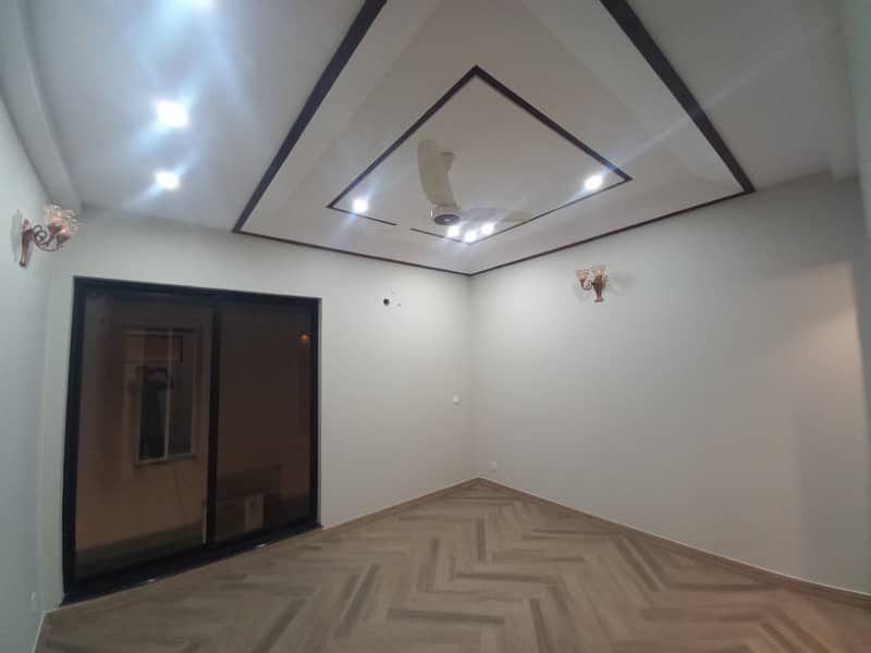 5 Marla brand new first entry lower portion for rent available in DHA Rahbar 11 sector 2 defence Road Lahore 3