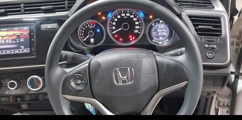 Honda City IVTEC 2024 10