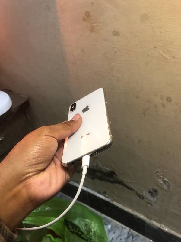 I phone x pta approved 4