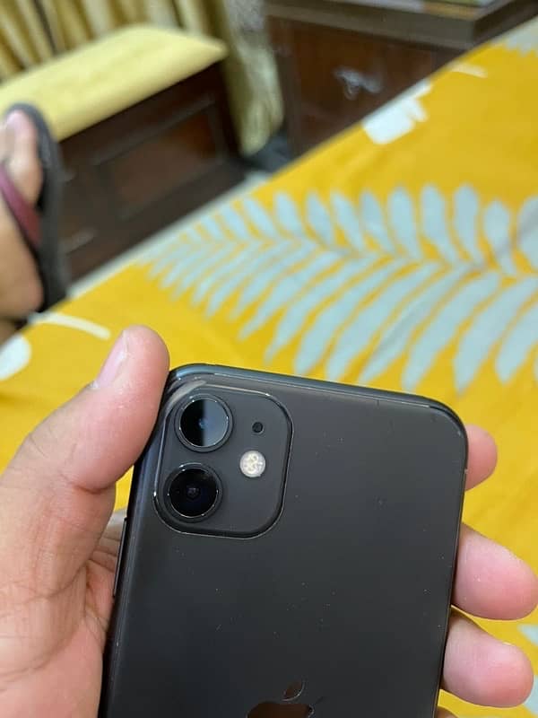 iphone 11 128gb pta approved 4