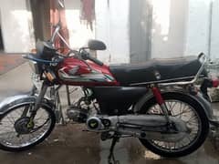 Honda CD 70 2010 Model Lahore No for Sale