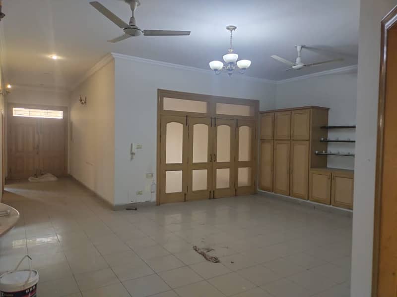 6 BEDROOMS DOUBLE STOREY HOUSE FOR RENT IN I-8 ISLAMABAD 1