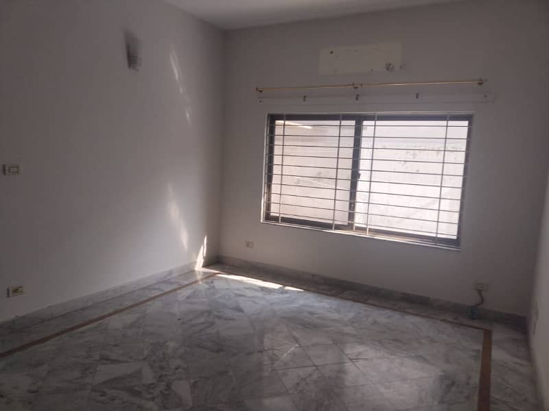 6 BEDROOMS DOUBLE STOREY HOUSE FOR RENT IN I-8 ISLAMABAD 5