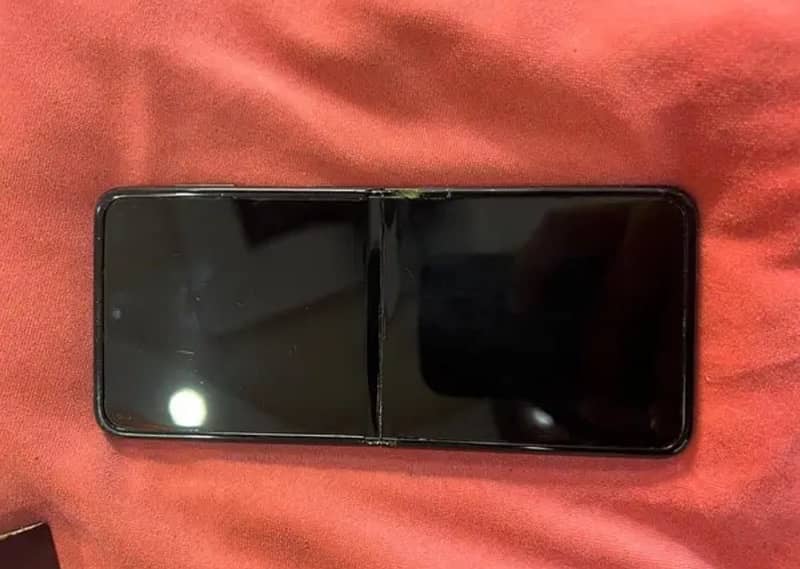 Samsung z flip 3 8/128 gb 2