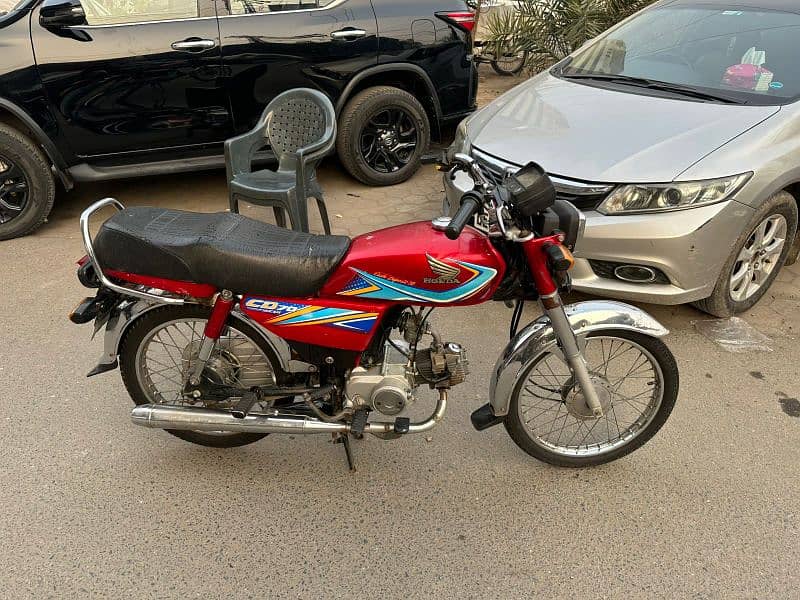 HondaCD70 very smooth and Good condition,total genion, UET,Lahore, A+. 3