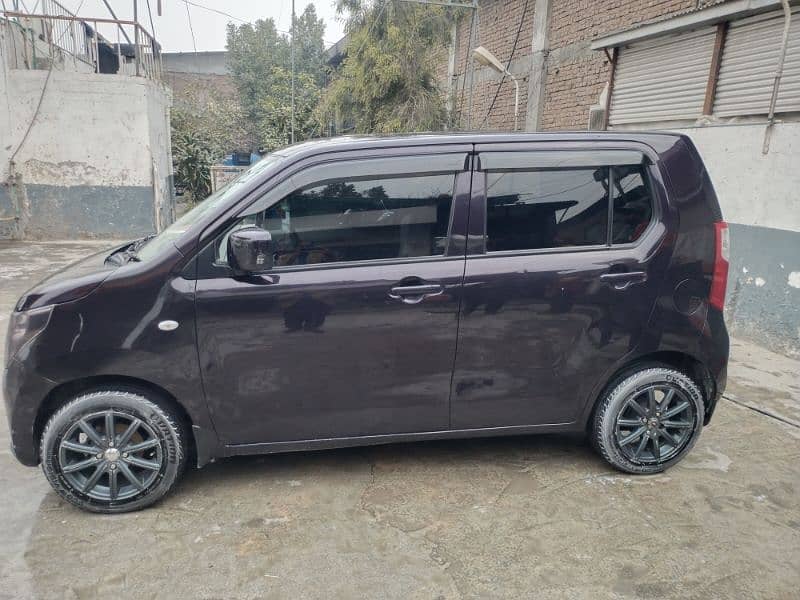 Suzuki Wagon R 2015 6