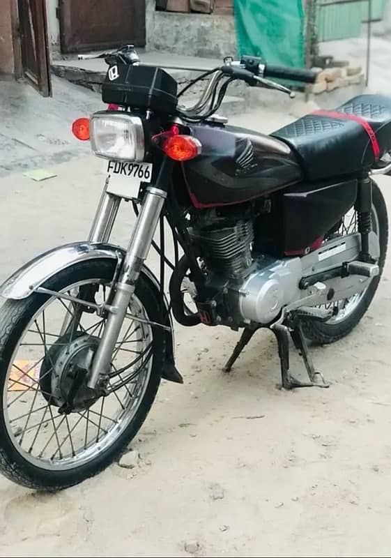 Honda 125 in low price genuine bike 16 model 2