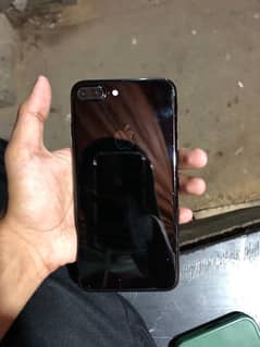 iphone 7 plus Jet black color 128gb