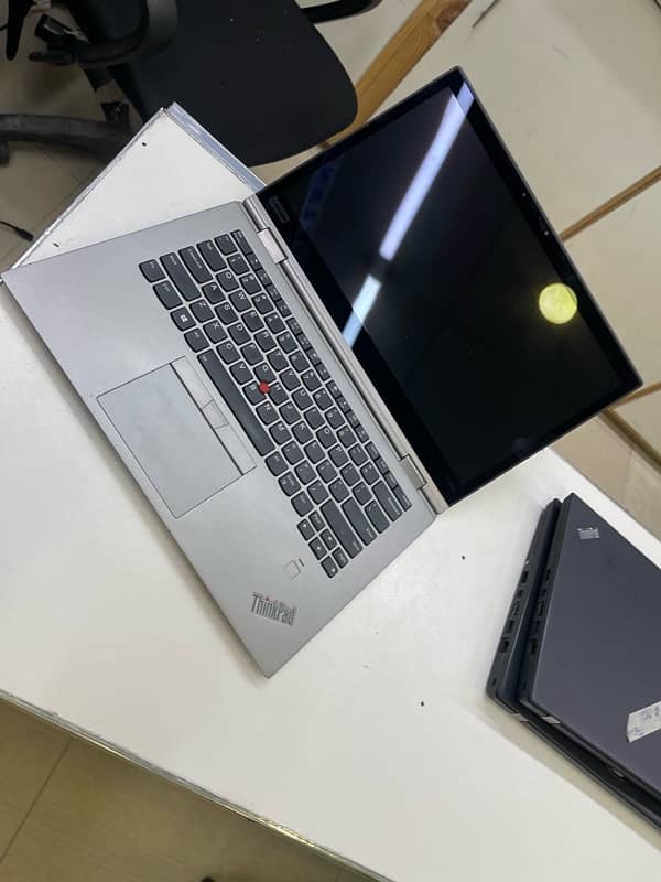 Lenovo x1 yoga i7/8th gen 5