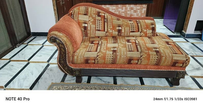 stylish and comfortable dewan sofa for sale 0