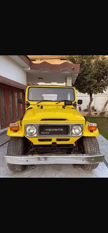 Toyota Land Cruiser bj40 2