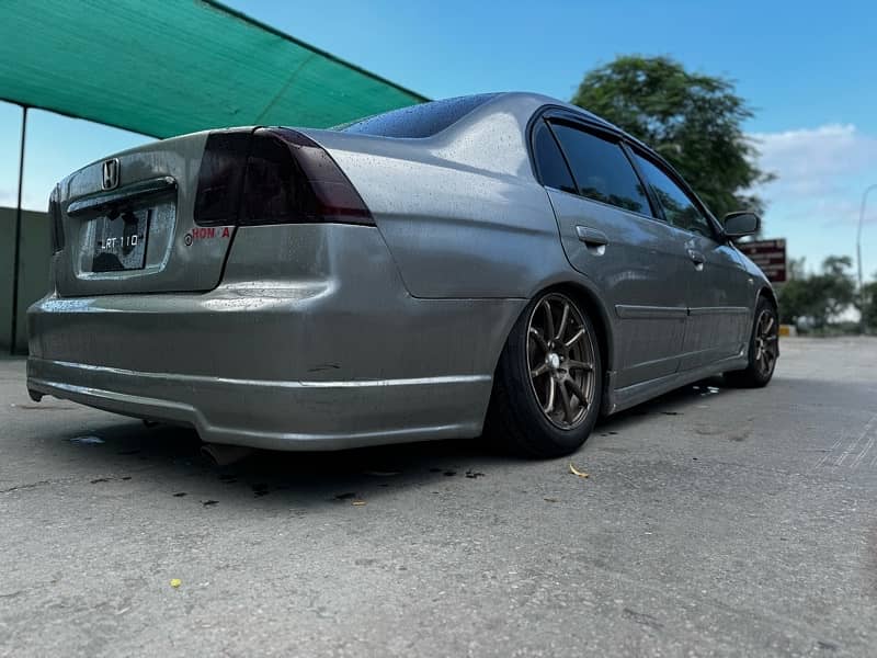 Honda Civic Oriel 2004 5