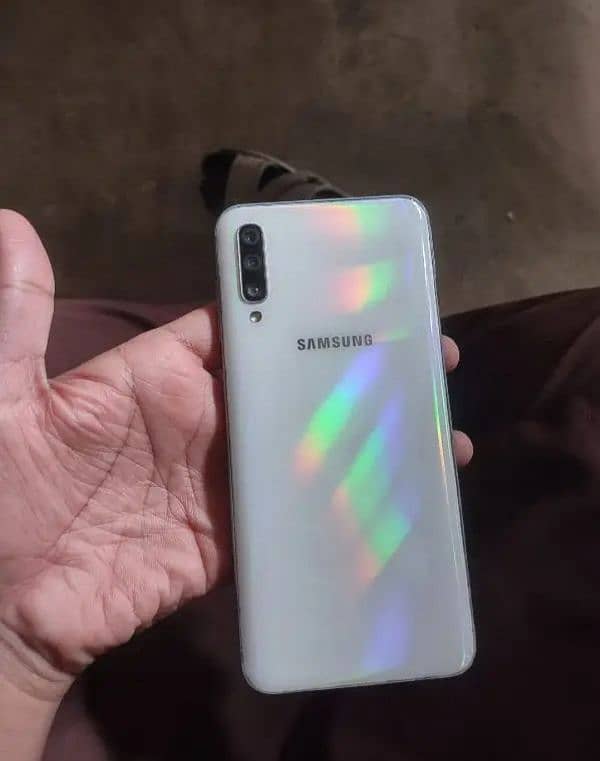 Samsung A50 5