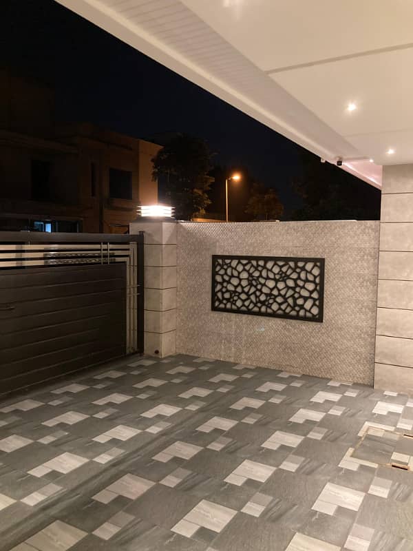 5 Bed room brand new house overseas B in Bahria town for sale 6