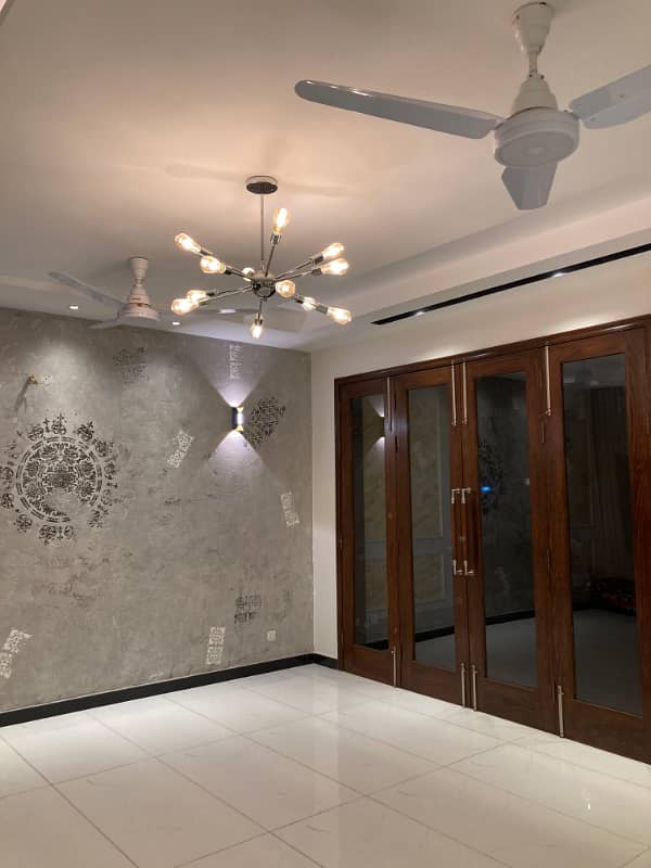 5 Bed room brand new house overseas B in Bahria town for sale 14