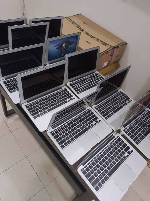 BIG SELL QUANTITY AVAILABLE MACBOOK AIR 2015 11 INCH CORE I5 4GB/128GB 5