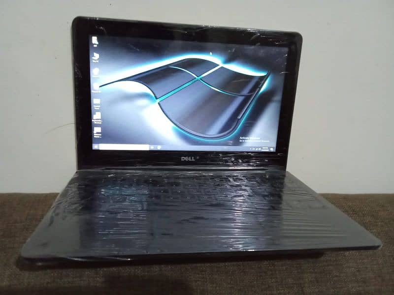 Dell chromebook 3180 laptop 0