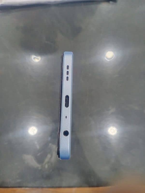 Oppo A60 8+8 Ram 256 GB 10 By 10 Condition 3