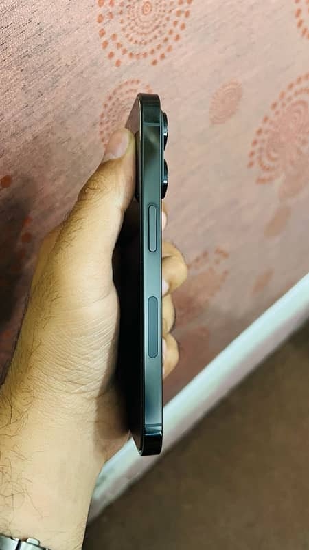 iphone 14 pro 256Gb 3