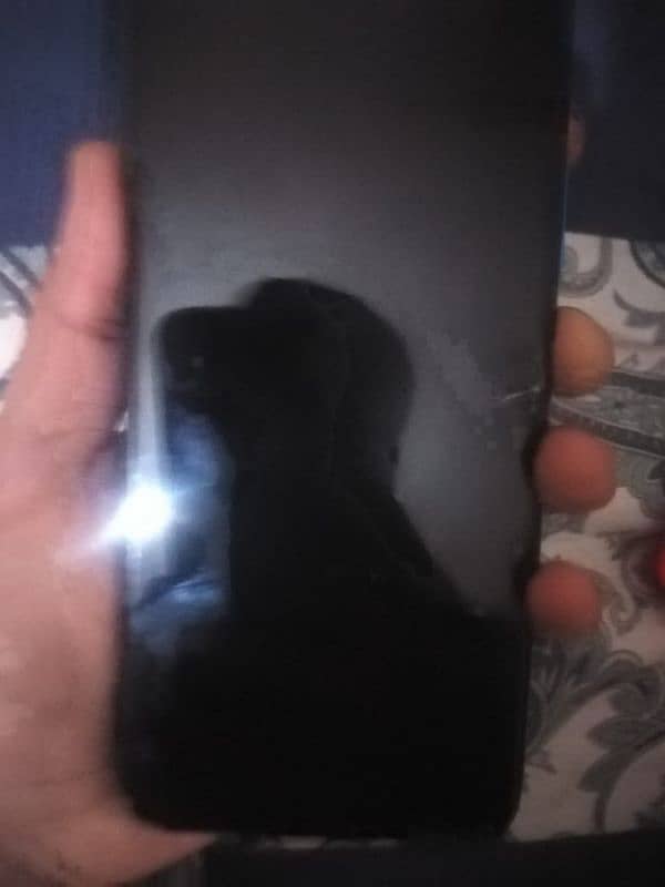 Infinix hot 11 play 4/64for sell I use it for 1 year 5