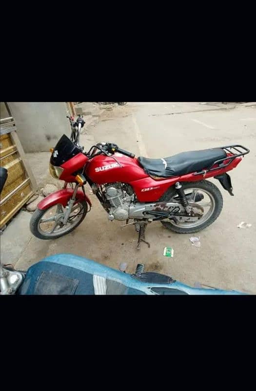 Suzuki GD110s 3