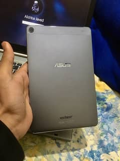 ASUS zen pad z8s