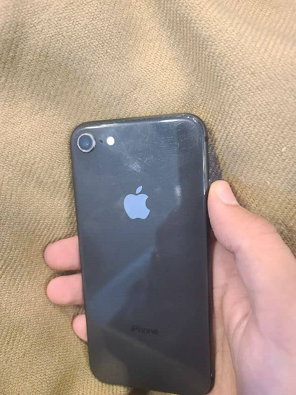 iphone 8 non PTA 64 gb 1