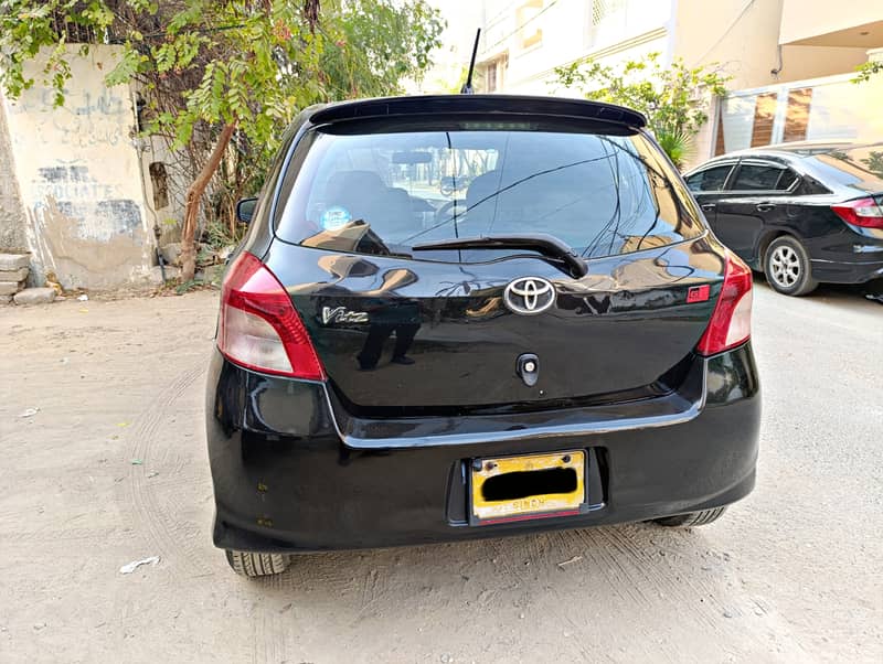 Toyota Vitz 2006 own engine original colour 6