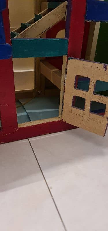 Doll House 4