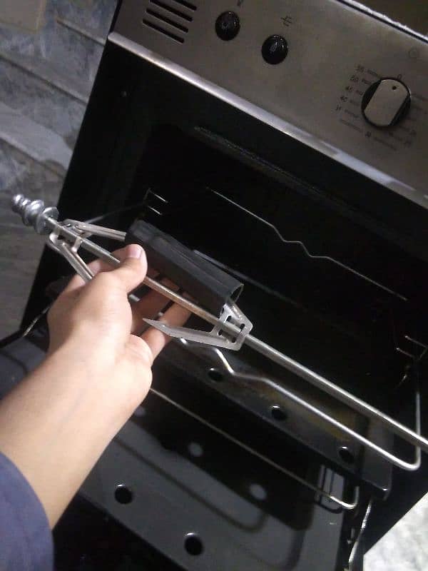 Baking oven with gas 3